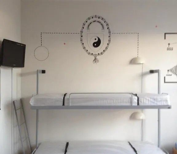 Danhostel Vandrarhem *